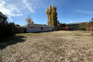 4199 Hilyard Ave, Klamath Falls, OR 97603 - Photo 29