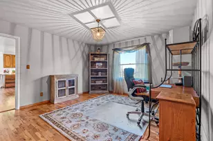 2500 Capital Ave, Medford, OR 97504 - Photo 11