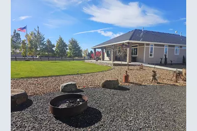 6481 SW Wren Street, Culver, OR 97734 - Photo 5