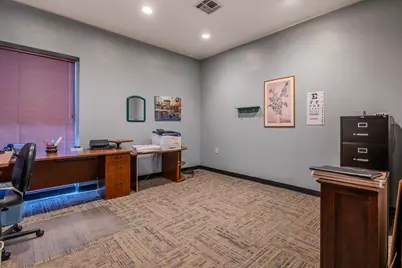 110 Hawthorne Street, Medford, OR 97504 - Photo 17