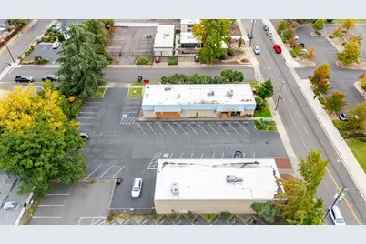 110 Hawthorne Street, Medford, OR 97504 - Photo 29