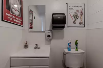 110 Hawthorne Street, Medford, OR 97504 - Photo 19