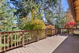 61450 Little John Ln, Bend, OR 97702 - Photo 13