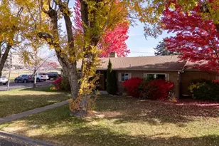 1406 SW 12th St, Redmond, OR 97756 - Photo 49