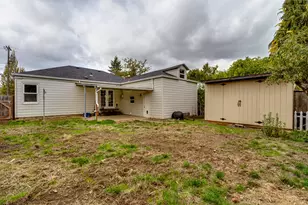 155 N McKinley St, Eugene, OR 97402 - Photo 27