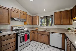 57485 Newberry Ln, Sunriver, OR 97707 - Photo 27