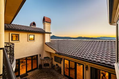 766 Meridian Road, Eagle Point, OR 97524 - Photo 41