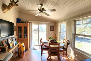 4335 NE 33rd St, Redmond, OR 97756 - Photo 7