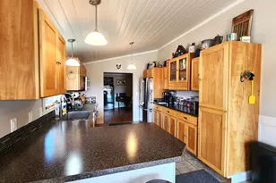 4335 NE 33rd St, Redmond, OR 97756 - Photo 5