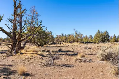 66001 Waldron Trail, Bend, OR 97703 - Photo 5