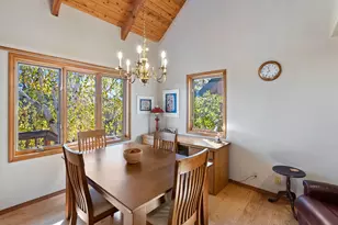 66001 Waldron Trail, Bend, OR 97703 - Photo 9