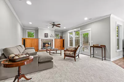 245 Jackson Creek Drive, Jacksonville, OR 97530 - Photo 5