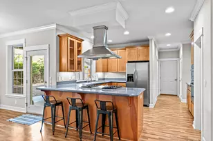 245 Jackson Creek Dr, Jacksonville, OR 97530 - Photo 9