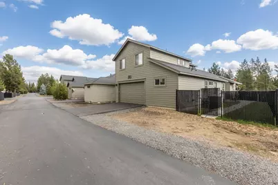 51840 Hollinshead Place, La Pine, OR 97739 - Photo 33