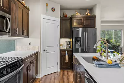 51840 Hollinshead Place, La Pine, OR 97739 - Photo 11