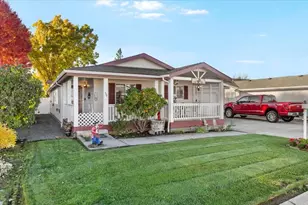 356 Marian Ave, Central Point, OR 97502 - Photo 1