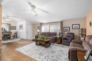 356 Marian Ave, Central Point, OR 97502 - Photo 5