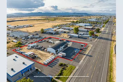 3811 Crater Lake Highway, Medford, OR 97504 - Photo 1