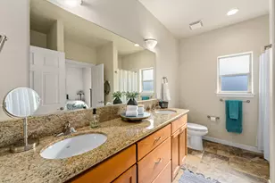 753 SW Kinsington Ct, Grants Pass, OR 97526 - Photo 9