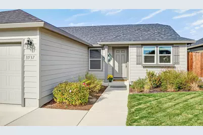 3537 Durst Street, Medford, OR 97504 - Photo 3