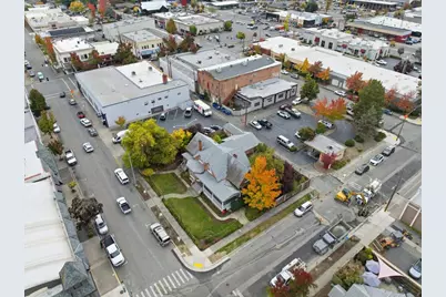 139 SW I Street, Grants Pass, OR 97526 - Photo 47