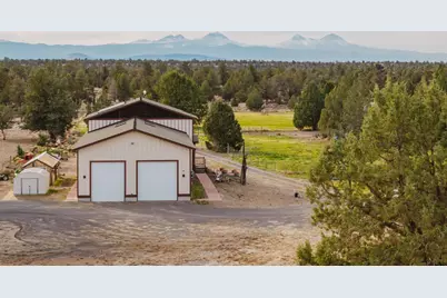 25451 Alfalfa Market Road NE, Bend, OR 97701 - Photo 41