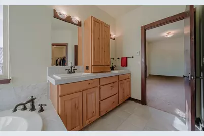 25451 Alfalfa Market Road NE, Bend, OR 97701 - Photo 21