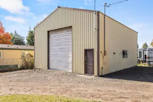 5752 Denver Ave, Klamath Falls, OR 97603 - Photo 9