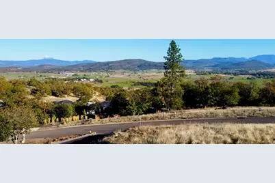 1214 Overlook Drive, Eagle Point, OR 97524 - Photo 17