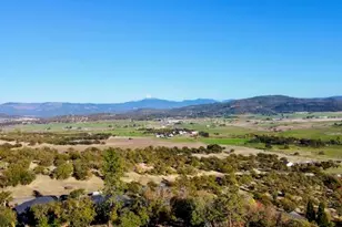 1219 Overlook Dr, Eagle Point, OR 97524 - Photo 15