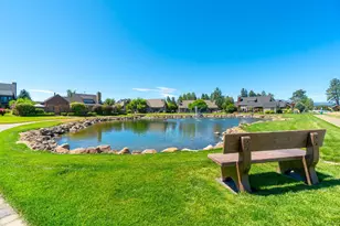 597 W Jefferson Ave, Sisters, OR 97759 - Photo 43