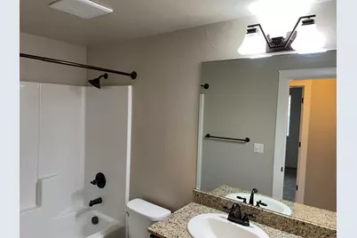 760 Nicholas Lee Drive, Medford, OR 97501 - Photo 17