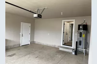 760 Nicholas Lee Drive, Medford, OR 97501 - Photo 19