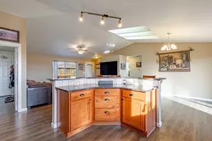 180 Bluegrass Dr, Culver, OR 97734 - Photo 11