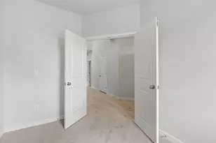 21716 SE Stromboli Ln, Bend, OR 97702 - Photo 13