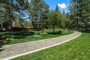 18575 SW Century Dr, Bend, OR 97702 - Photo 33