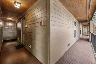 18575 SW Century Dr, Bend, OR 97702 - Photo 23