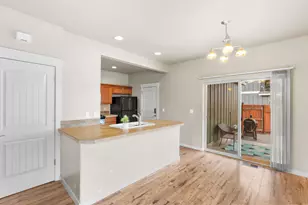 61839 SE 27th St, Bend, OR 97702 - Photo 5