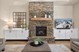 60208 Rolled Rock Way, Bend, OR 97702 - Photo 7