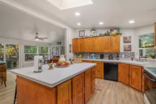 145 Griffin Rd, Grants Pass, OR 97527 - Photo 5