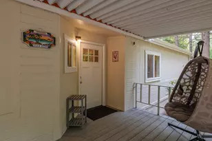 145 Griffin Rd, Grants Pass, OR 97527 - Photo 3