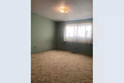 1735 Chinchalla Way, Klamath Falls, OR 97603 - Photo 23