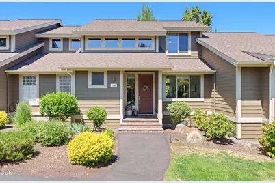 1302 Highland View Loop, Redmond, OR 97756 - Photo 1