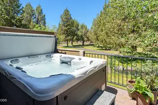 1302 Highland View Loop, Redmond, OR 97756 - Photo 63