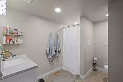 833 Hazel Street, Central Point, OR 97502 - Photo 21