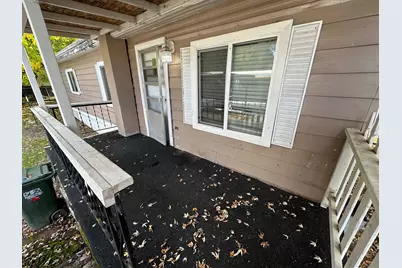 421 Stevens Road #52, Eagle Point, OR 97524 - Photo 3