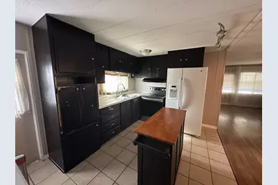 421 Stevens Road #52, Eagle Point, OR 97524 - Photo 7