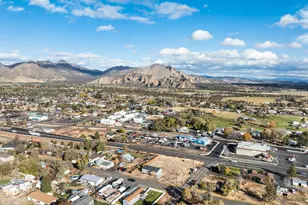 8540 9th St, Terrebonne, OR 97760 - Photo 7
