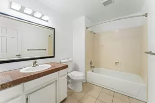 3046 Crystal Mountain Ave, Medford, OR 97504 - Photo 9