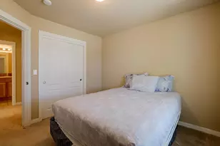 62085 Wolcott Pl, Bend, OR 97701 - Photo 13